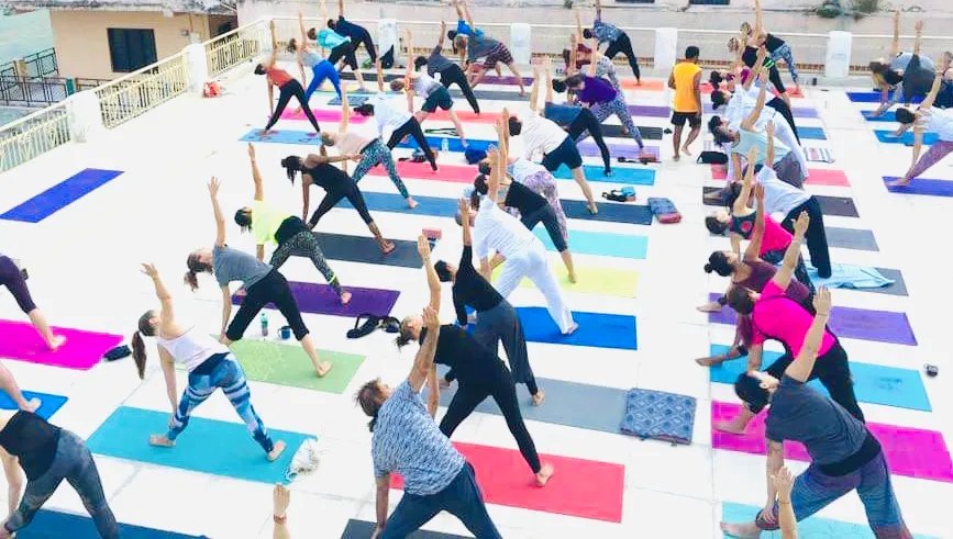 corporate yoga retreat in rishikesh